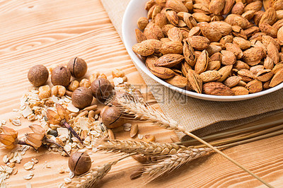 巴旦木 从古老珍馐到现代健康宠儿