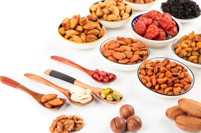 健康零食新宠 葡萄干与坚果的完美结合